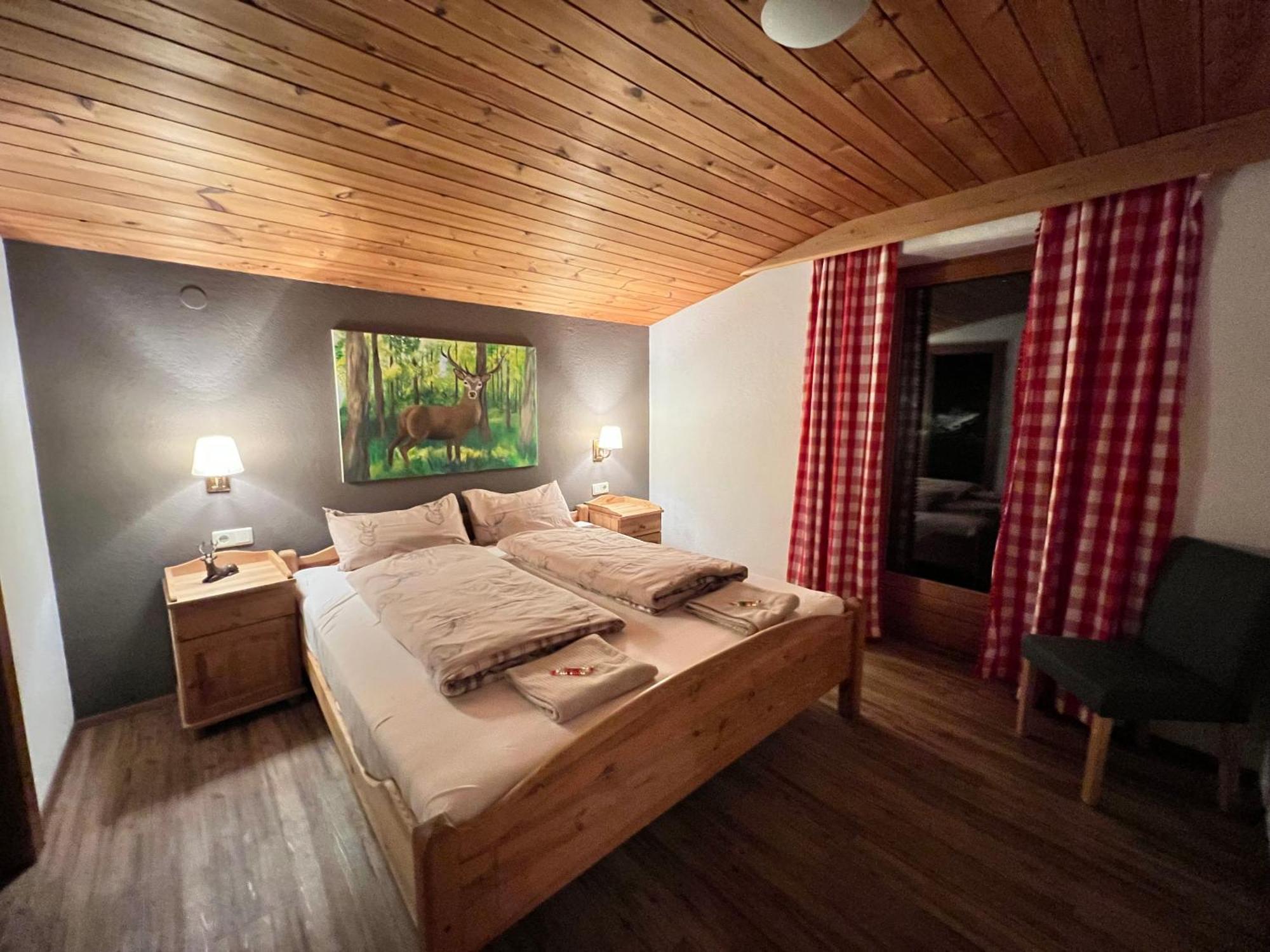 Ferienwohnung Gamsbock Panorama View Balkon, Gartensauna, Garten, Grillplatz Stumm Buitenkant foto