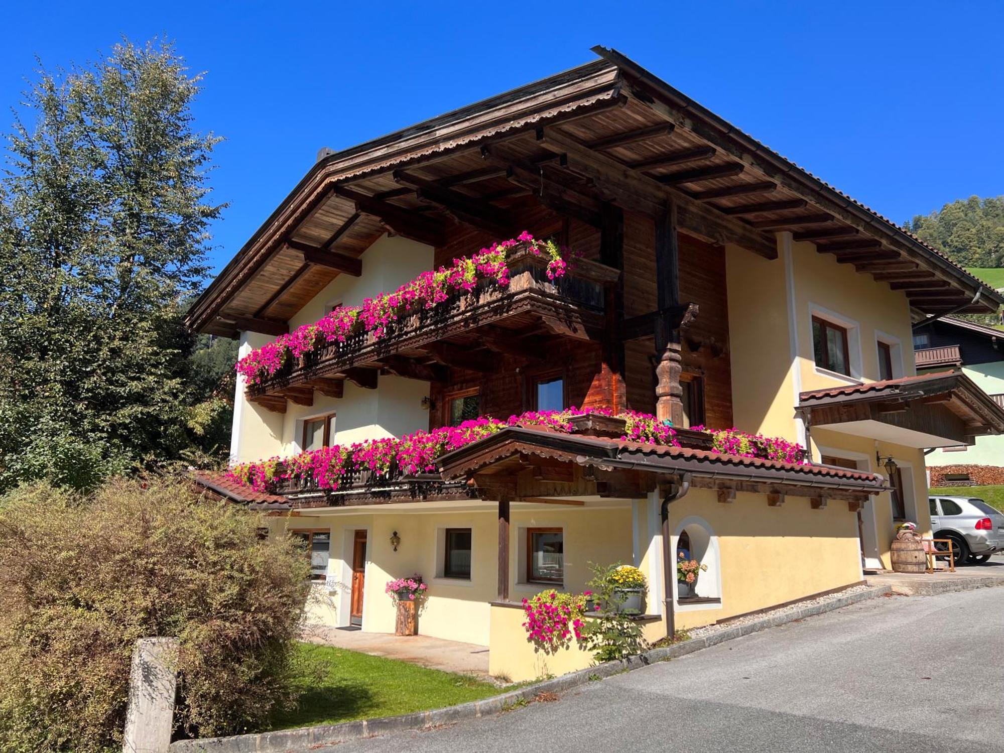 Ferienwohnung Gamsbock Panorama View Balkon, Gartensauna, Garten, Grillplatz Stumm Buitenkant foto
